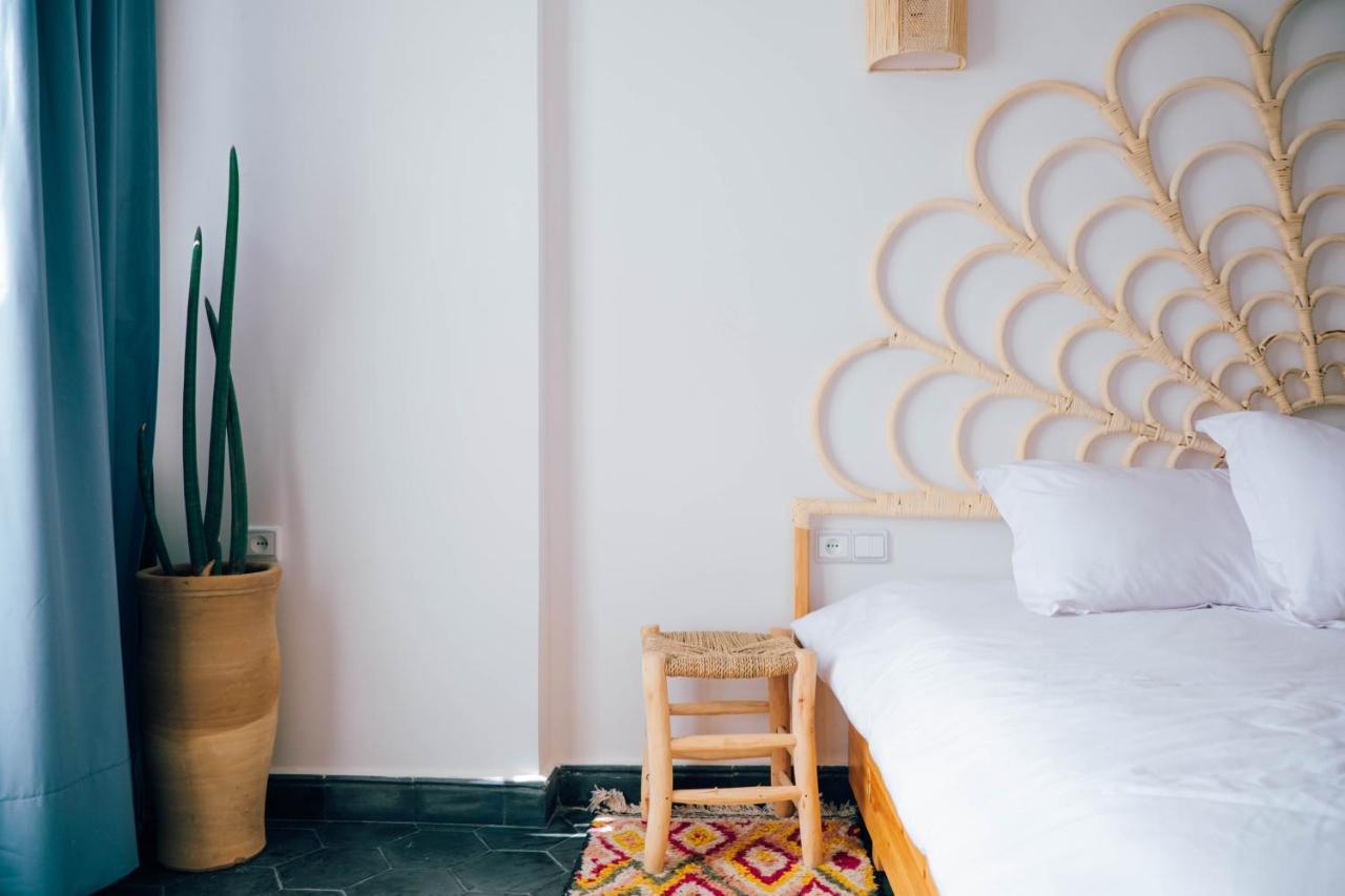 Hotel Manzili Surfhouse à Tamraght Extérieur photo